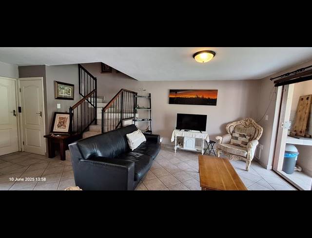 3 BEDROOM DUPLEX FOR SALE IN ISLAND VIEW